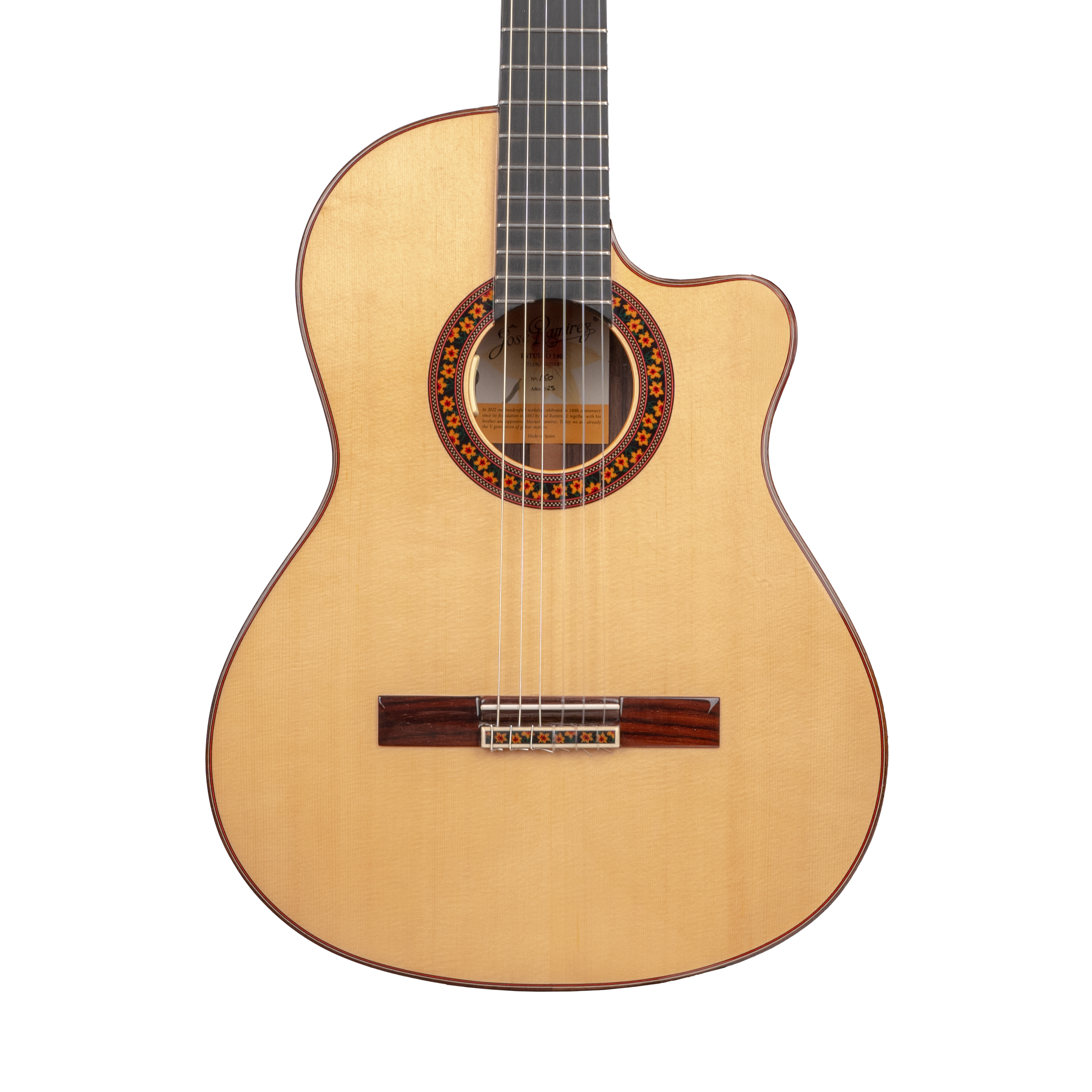 Ramirez Estudio 140 CUTAWAY Spruce Top Classical Guitar