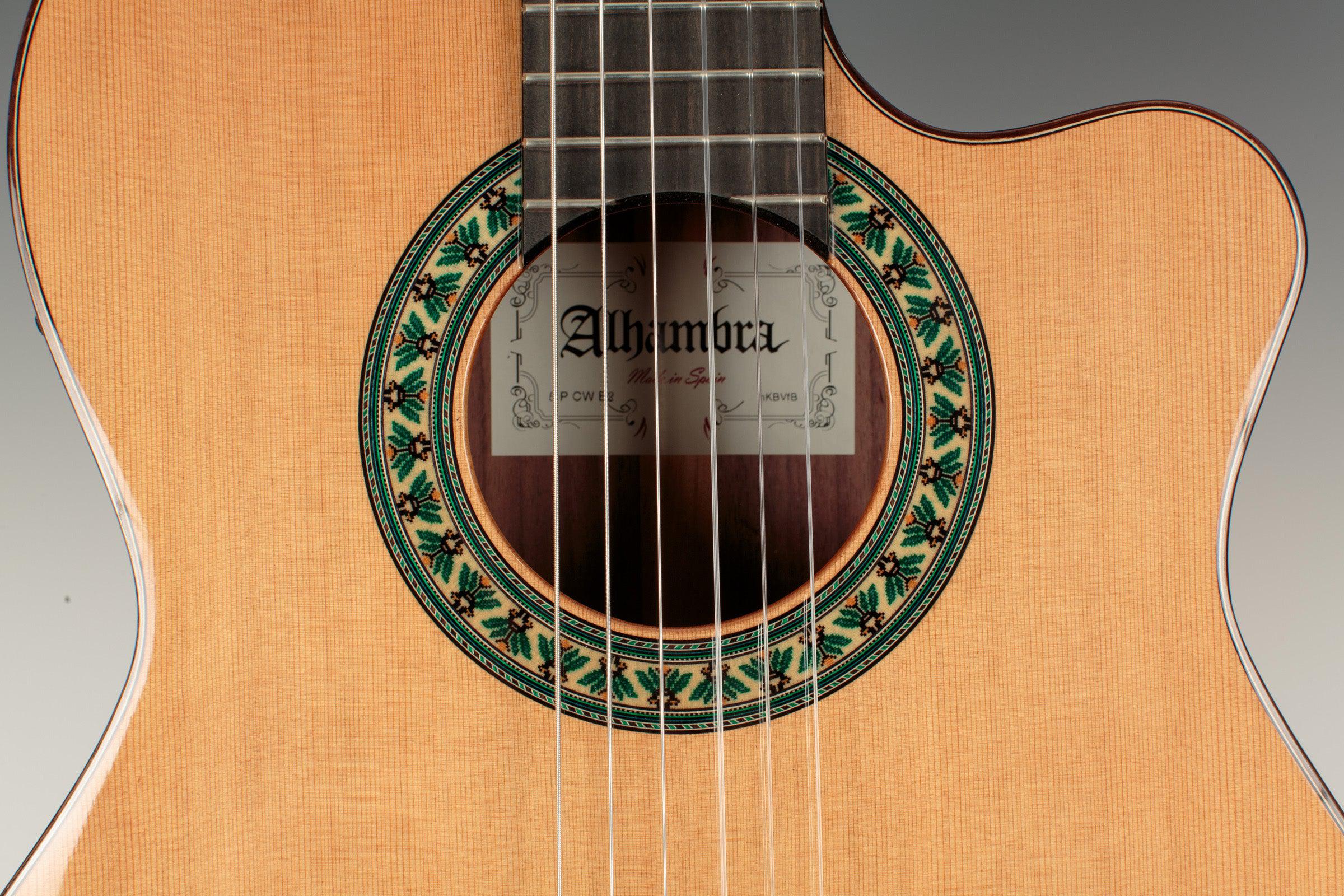 Alhambra 5P CW E8 - Cutaway Classical Guitar w/ Fishman Flex M Blend Preamp