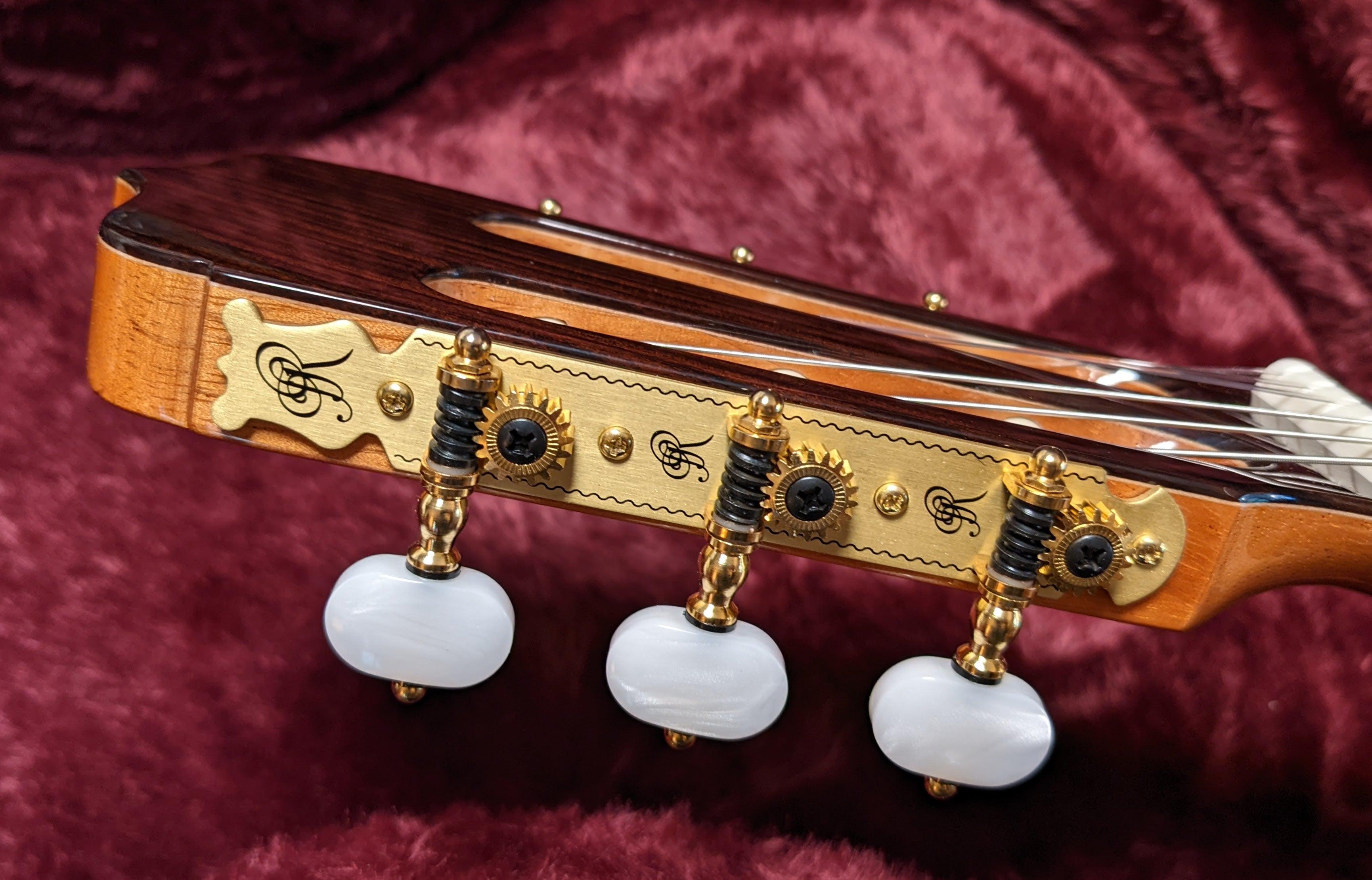 Ramirez Estudio 3 Spruce Classical Guitar